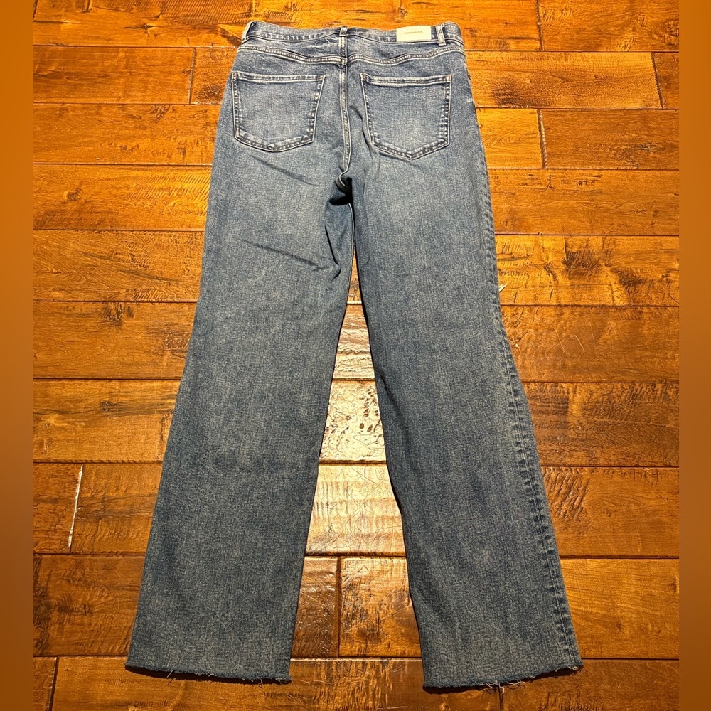 Express Modern Straight Super High Rise distressed Jeans - Picture 10 of 15